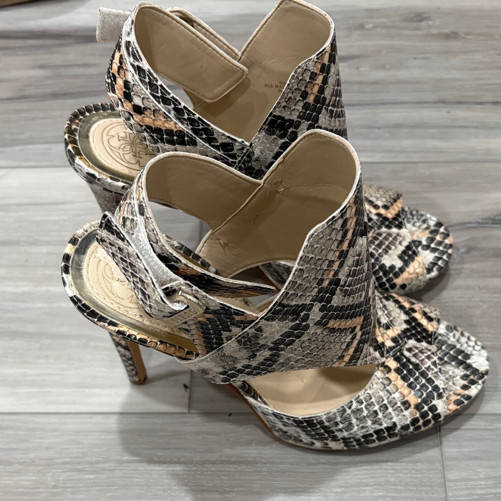 Guess Snakeskin Pattern Sandals - Black and Tan - Picture 4 of 5